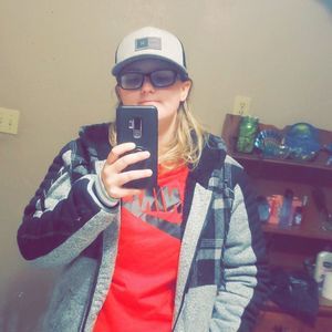 Meet your Posher, Mercedes